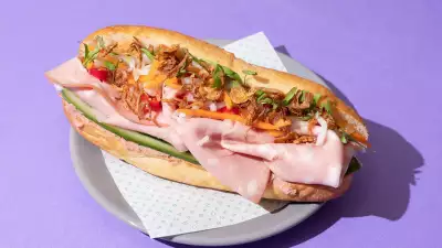 Mortadella banh mi