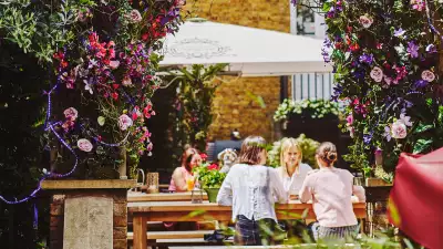 Chelsea Courtyard
