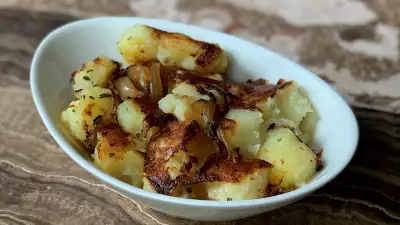 Hash browns at Christopher&rsquo;s Grill