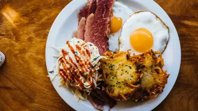 Latkes at Monty's Deli