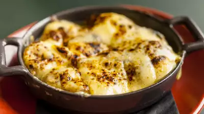 Beef-fat potatoes with Ogleshield at Temper