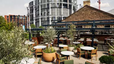 The outdoor terrace at Parillan