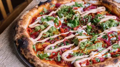 Club Mexicana&rsquo;s nacho pizza