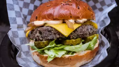 best places to eat vegan food in london, What's Ur Beef burger at Mooshies