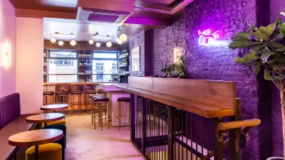 New Year's Eve in London &ndash; Bubbledogs