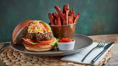 Best plant-based burgers in London &ndash; Farmacy