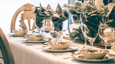 Social Pantry's Alex Head on Christmas table decorations