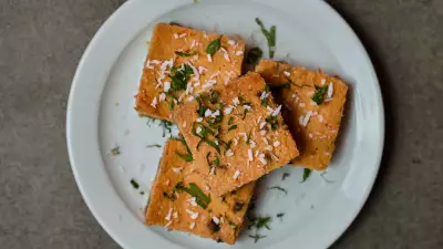 Chuku's meal kit | the vegan moi moi