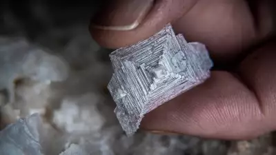 Salt and pepper | A sea salt crystal from Blackthorn salt