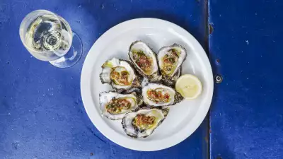 Dressed oysters