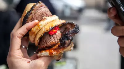 SMOKESTAK meat bun