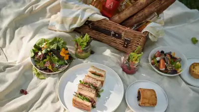The Newt Picnic Hamper
