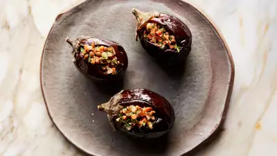 Stuffed aubergines