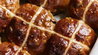 Jolene hot cross buns