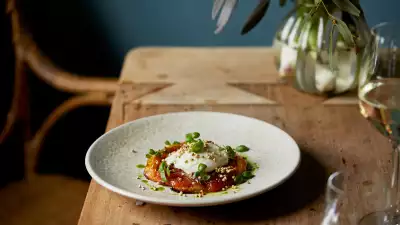 Tomato tarte tatin