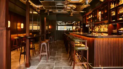 Two Drops bar