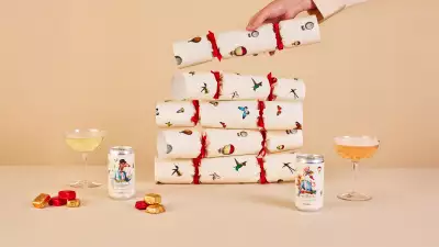 The Uncommon Christmas crackers and wine