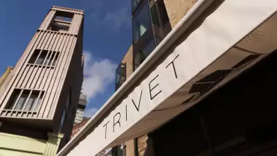 Trivet exterior