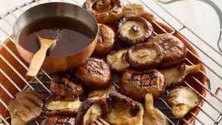 Mixed Mushrooms in Oyster Sauce