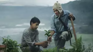 A father and son work in Villa Franca, Peru