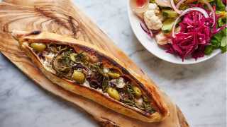 Cheese pide