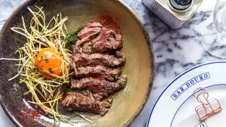 Bavette steak with confit egg