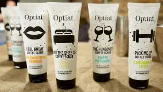 Optiat takes excess arabica from London's finest cafés, bars and restaurants and turn them into body scrubs