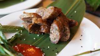 Sai Oua: smoked Chaing Mai pork sausages from KraPow