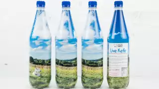 A course of live goats milk kefir
