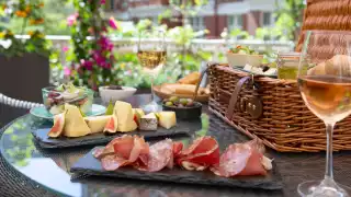 Win an overnight stay for two at St. Ermin’s Hotel, plus £100 to spend on food and drink