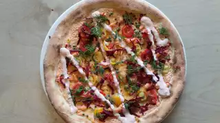 Moxon's Four Hundred Rabbits pizza