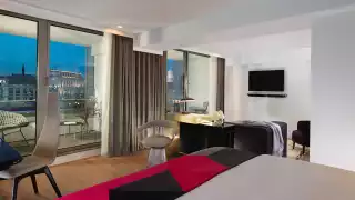 Riverview Balcony Suite with view at Sea Containers London