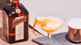 Cointreau cocktails | The sidecar