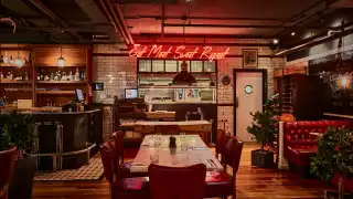 Zelman Meats, interior