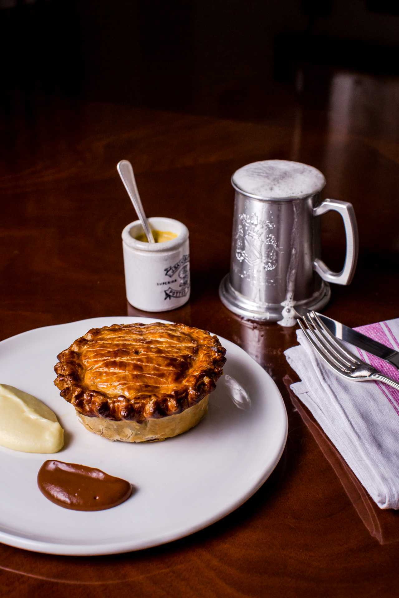 Restaurants Regent Street: A pie at The Wigmore