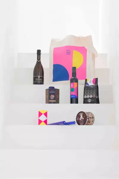 Best Christmas hampers 2021 | The River Caf&eacute; gift bag