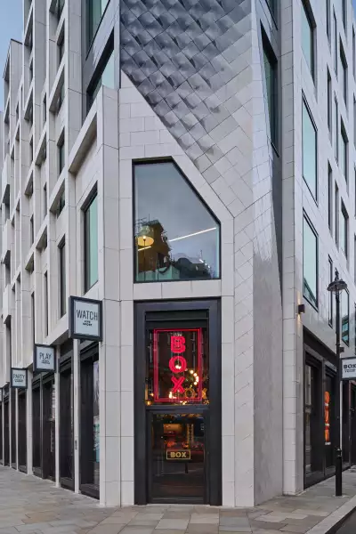 BOX Piccadilly