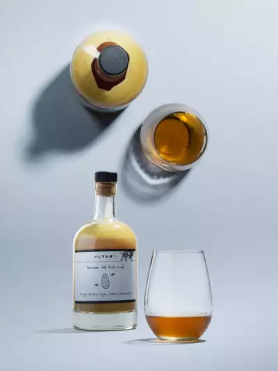 Beeswax Old Fashioned, Super Lyan