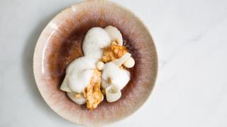 Raw scallop with celeriac and white chocolate at Stem