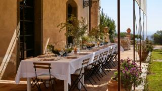 Dining al fresco is always an option at Rocca delle Tre Contrade