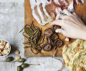 Freddie Janssen's coffee-pickled mushrooms