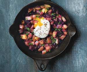 Make Gabrielle Langholtz's red flannel hash