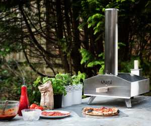 Ooni 3 wood-fired oven