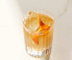 Non-alcoholic cocktail recipe | ZEO's old fashioned