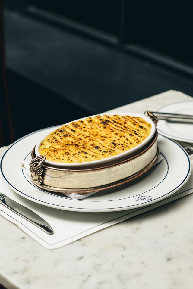 Restaurants Regent Street: Bentley's classic fish pie
