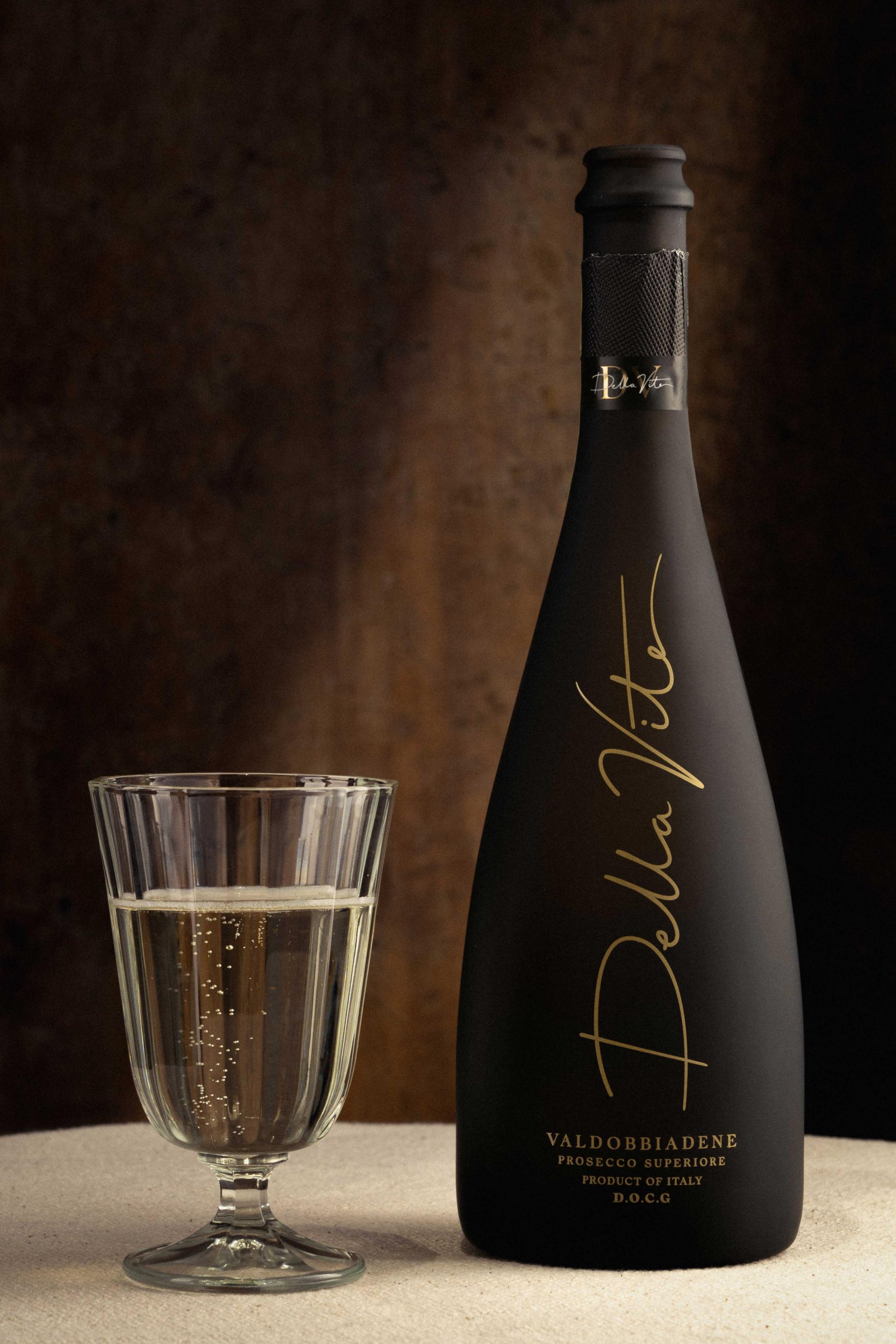 Food and drink Christmas gifts: Della Vite prosecco Food and drink Christmas gifts: Della Vite prosecco