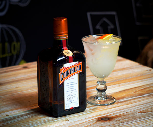 Best Cointreau Cocktail: Try This Cointreau Fizz