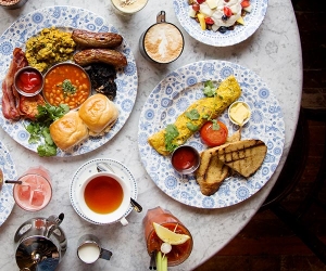 From the bacon naan to the chai lattes, you can't go wrong with Dishoom's Indian-inspired breakfasts