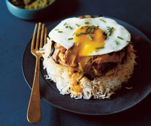 Selina Periampillai's sunny-side-up egg, chicken and pak choi rice bowl