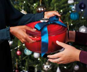 Le Creuset Christmas gifting